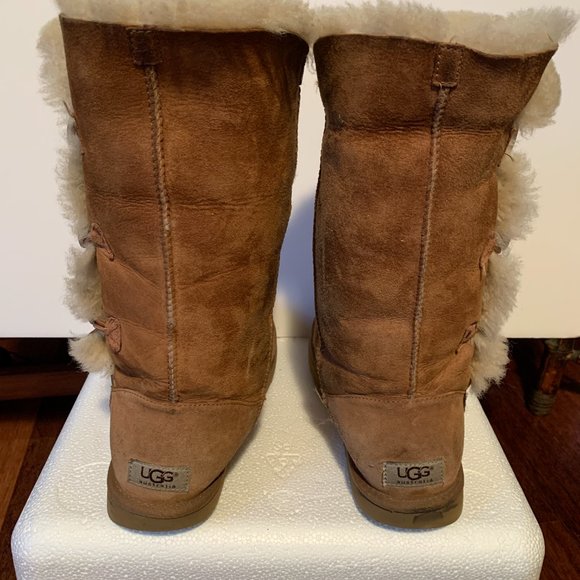 UGG Bailey Button Triplet II Tall Shearling-lined Boots Chestnut Size 7 - Picture 6 of 9